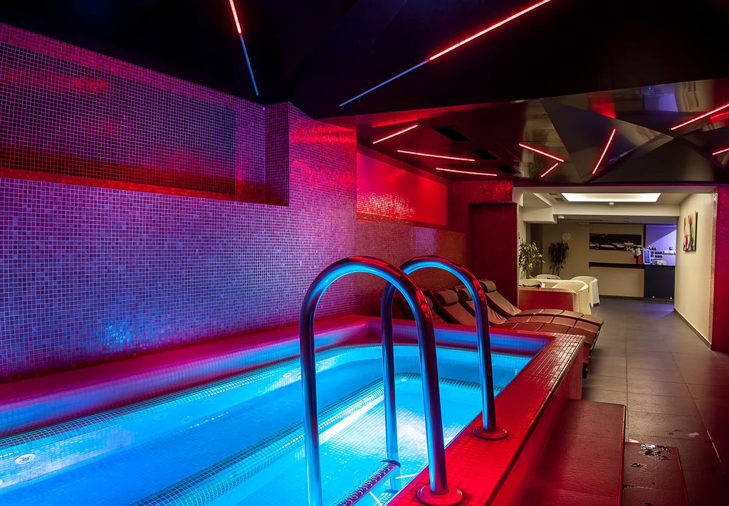 Hotel Plaza V & Executive Business & Spa