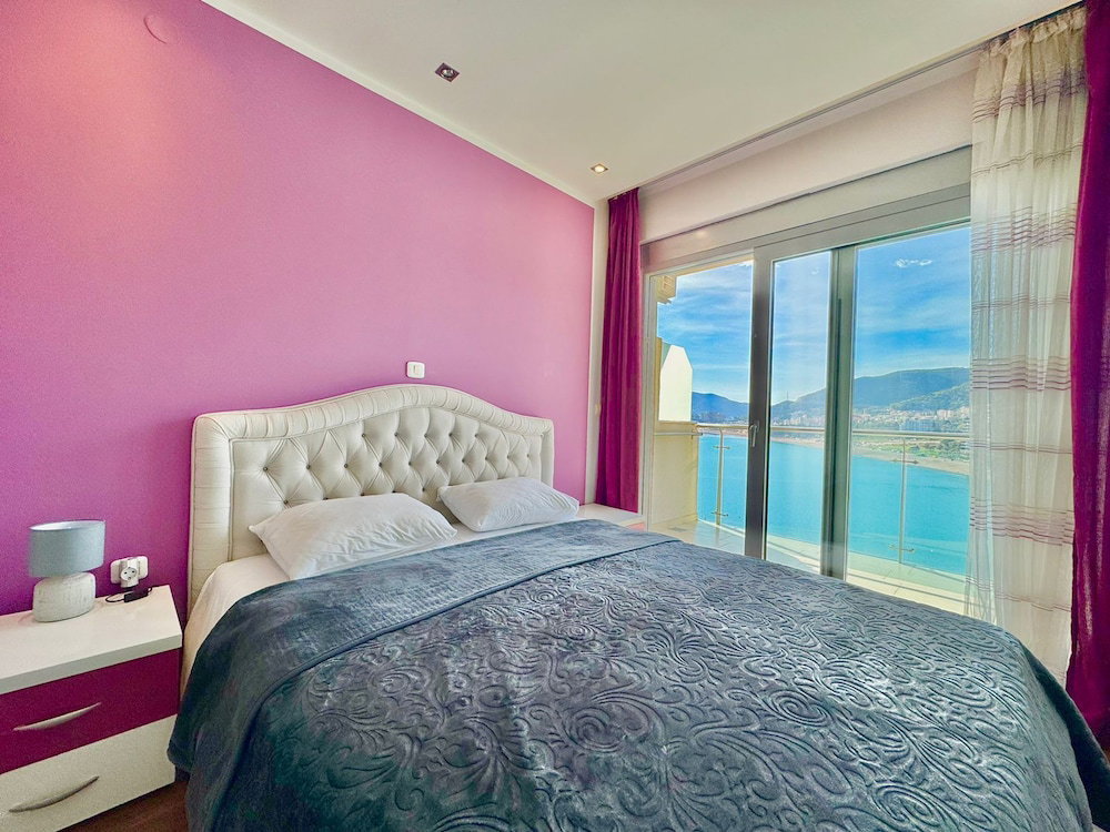 Ponta Nova One Bedroom - Sea View
