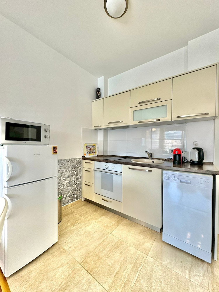 Ponta Nova One Bedroom - Sea View