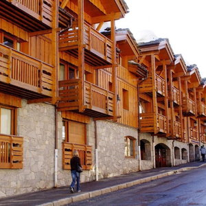 Hotel Résidence Les Chalets Du Forum 1850 cazare Courchevel