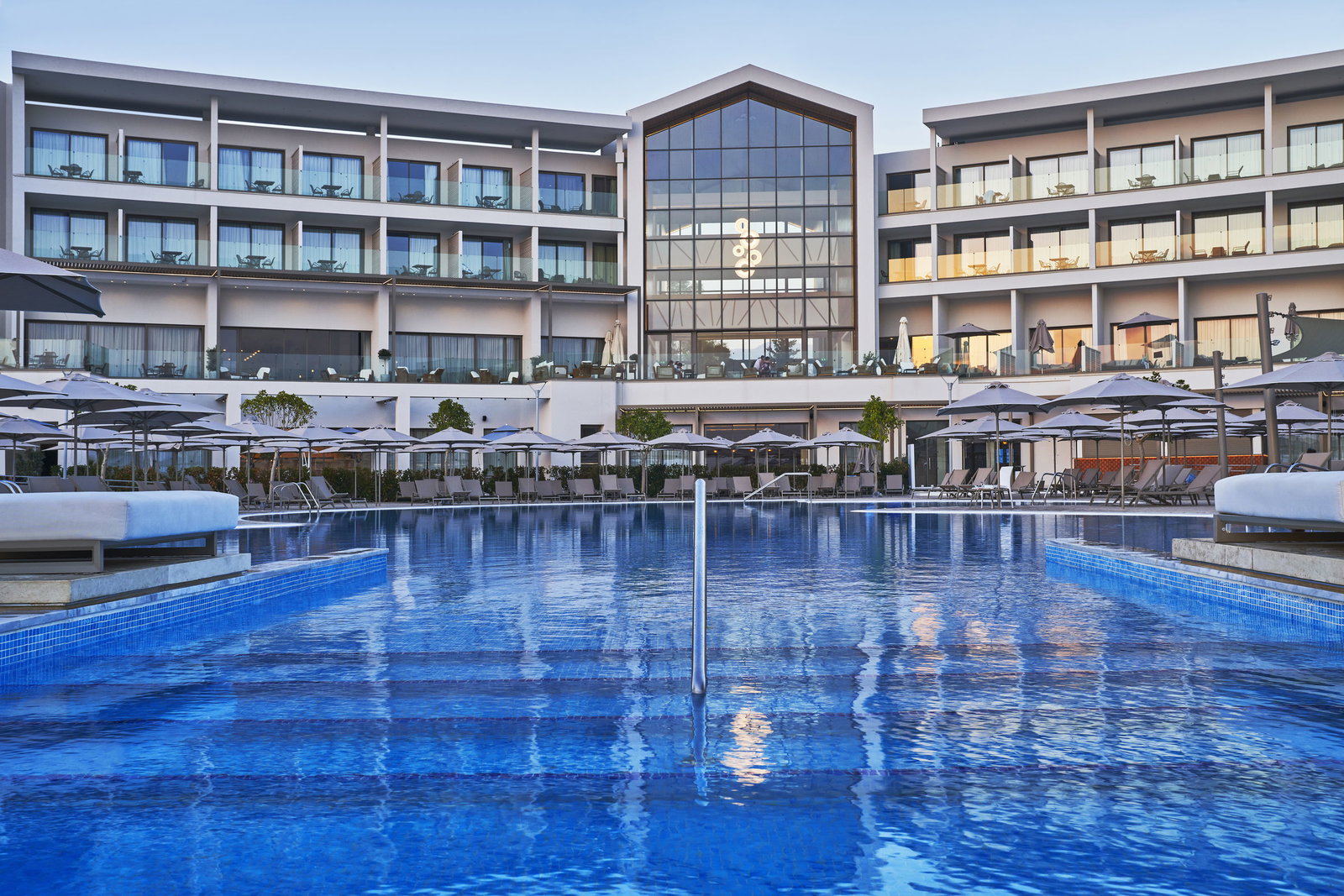 dal travel Mare Paphos