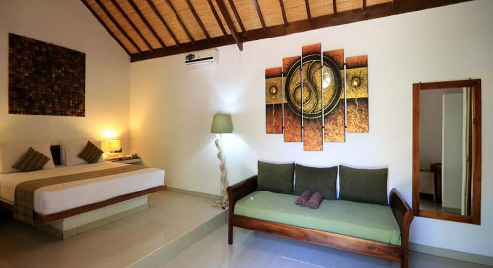 Hotel Laguna Gili Beach Resort