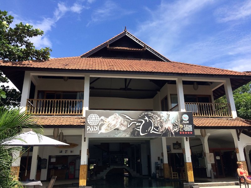 Hotel Lutwala Dive Bungalows