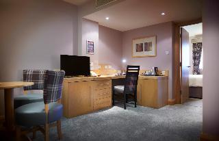 Suites Hotel Knowsley