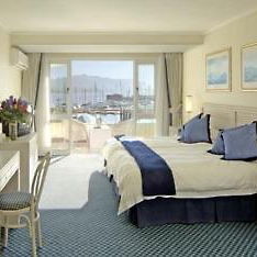 Hotel SimonS Town Quayside Hotel cazare Simon's Town