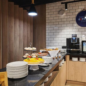 Hotel Holiday Inn Express Lublin cazare Lublin