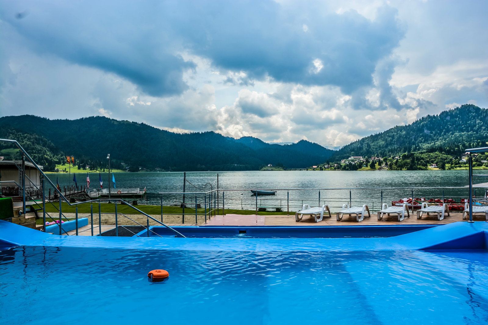 Fisherman's Colibita Resort