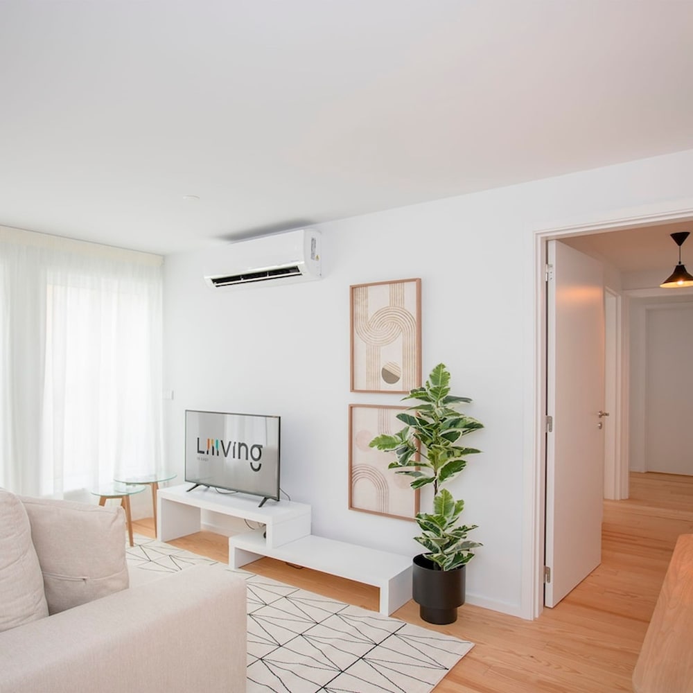 Liiiving In Porto - Modern Glam Apartment J