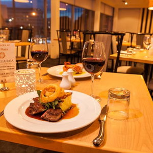 Hotel The Bay Plaza cazare Wellington