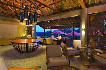 The Sterling Hotel & Villas