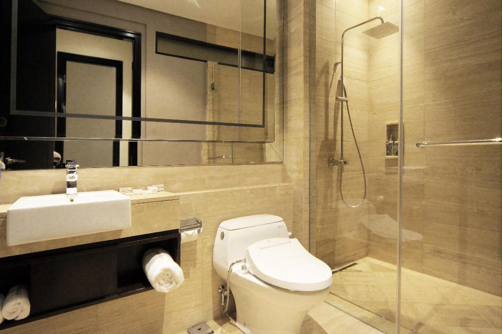 The Sterling Hotel & Villas