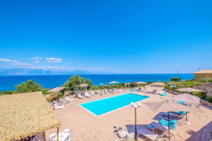 Hotel Hilltop Residences cazare Messini