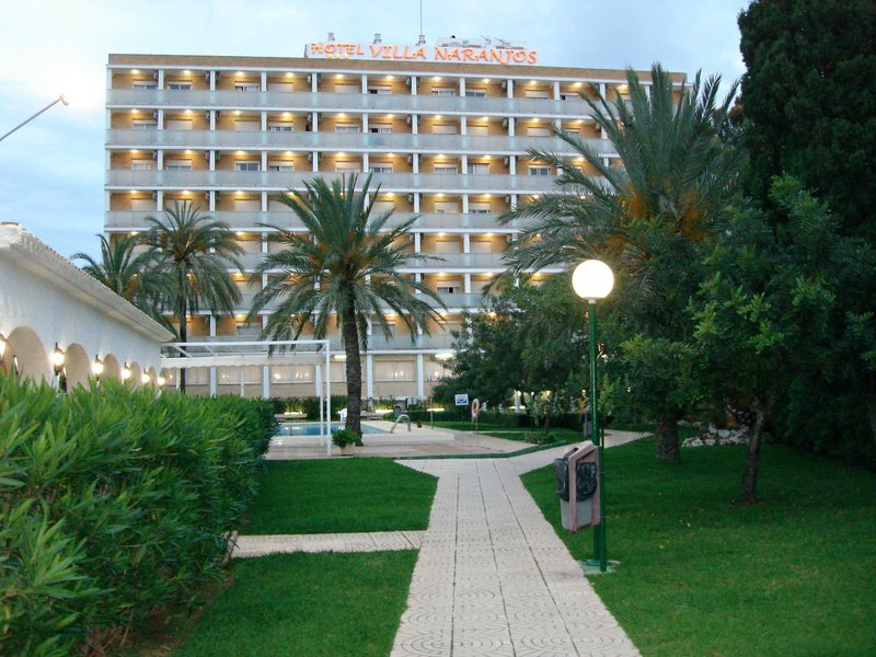 "Villa Naranjos"