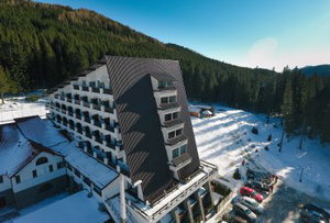 Hotel Pestera cazare Moroeni