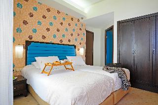 dal travel Steris Beach