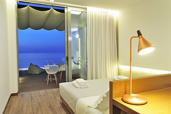dal travel Dyo Suites