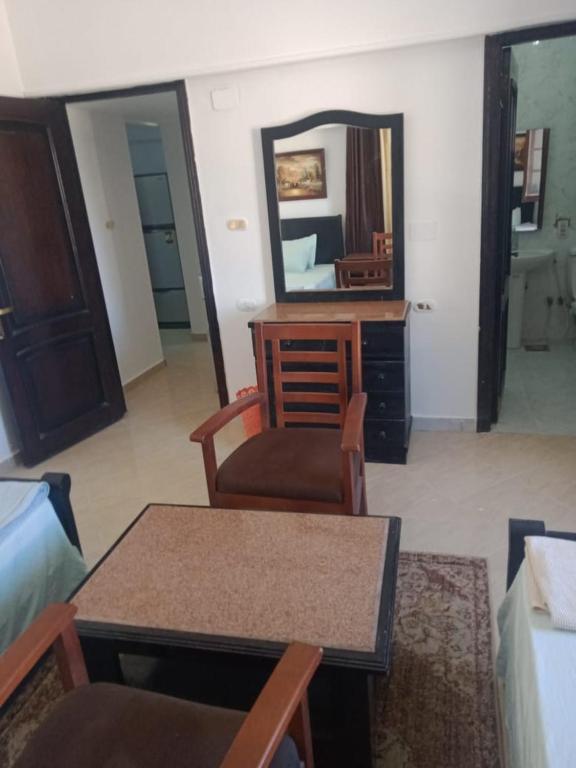 Hotel 1Ch1 Studio 2Beds Ground Floor Sea View 114 Green Beach