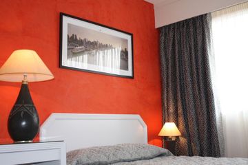 Hotel Charlemagne
