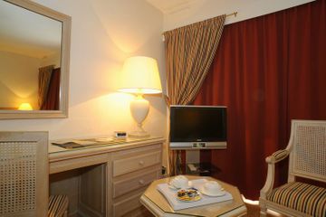 Hotel Charlemagne