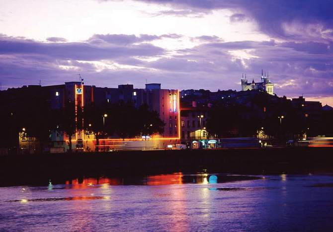 Ibis Styles Lyon Confluence