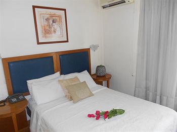 Adams Hotel