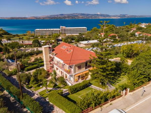 Hotel Lorenzo House Apartments cazare Lassi