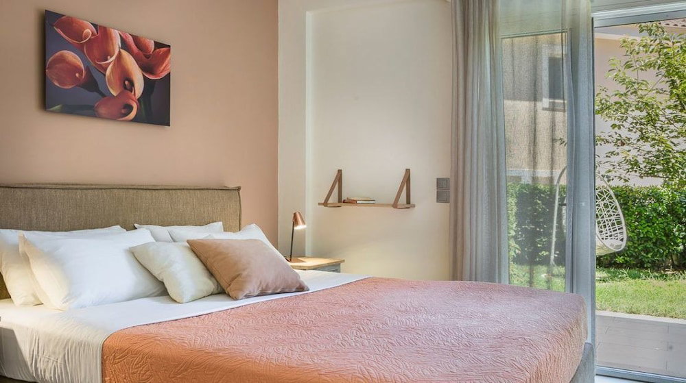 dal travel Meliti Waterfront Suites