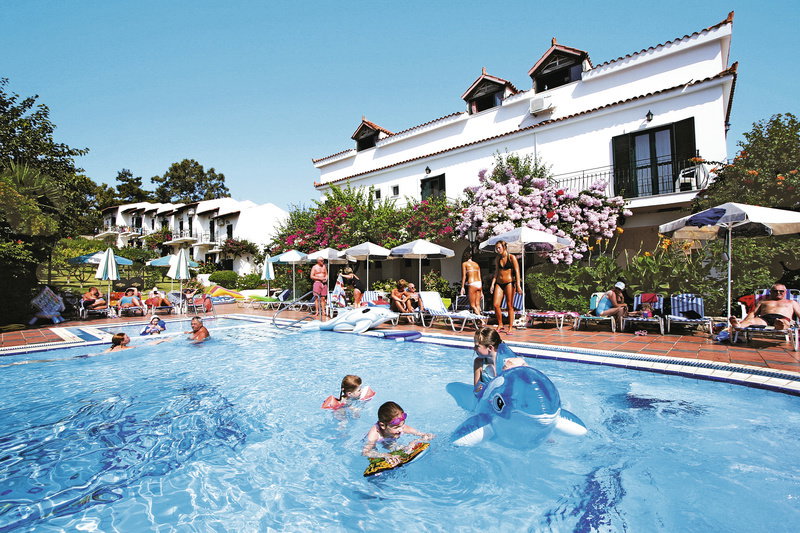 Tara Beach Hotel