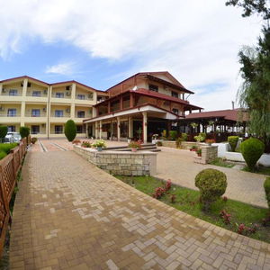 Hotel Poienita cazare Costinesti