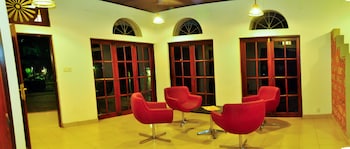 Pavana Hotel