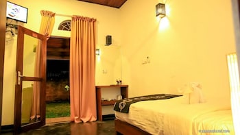 Pavana Hotel