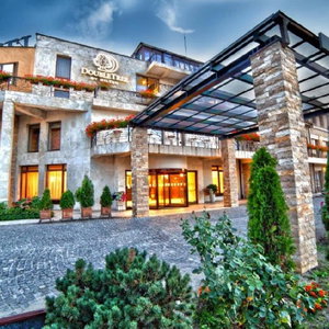 Hotel Hotel Doubletree By Hilton Sighisoara - Cavaler cazare Sighisoara