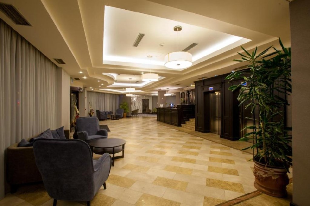 Hotel Doubletree By Hilton Sighisoara - Cavaler
