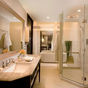 Hotel Dusit Thani Pattaya cazare Chon Buri