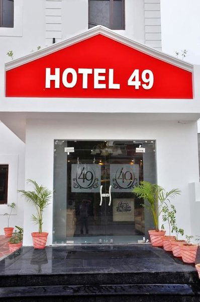 Hotel 49