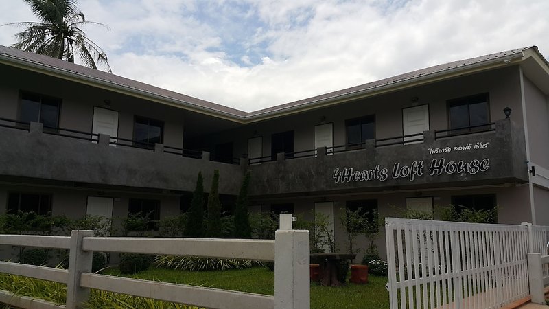 Hotel 4Hearts Loft House