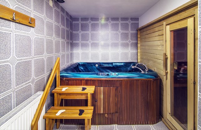 Hotel Marami