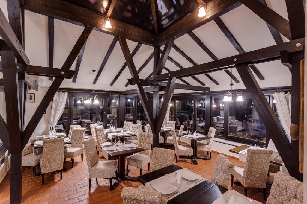 Casa Din Bran Inn Cuisine