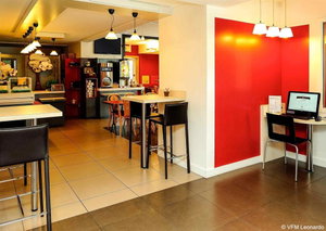 Hotel Ibis Lyon Est Beynost A42 cazare Lyon