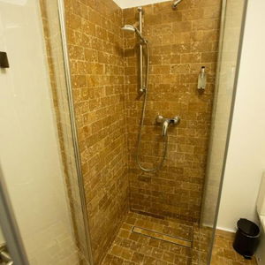 Hotel Renato House cazare Targu Jiu