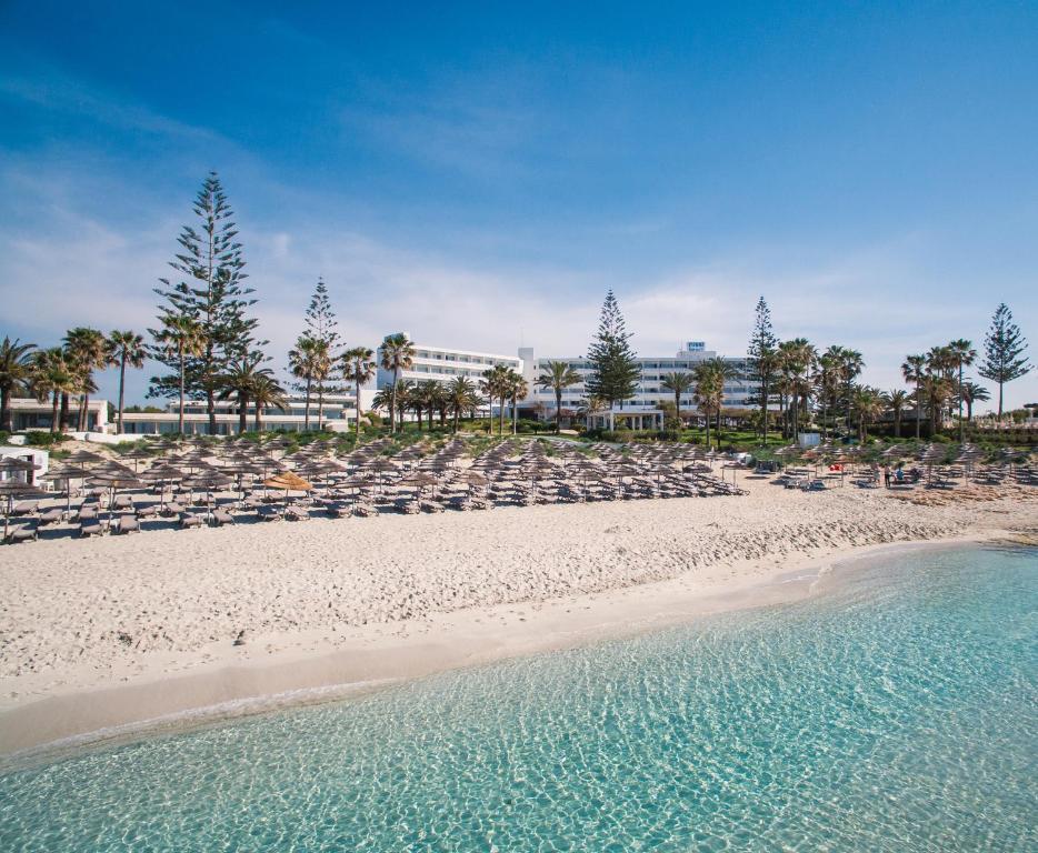 Nissi Beach Resort
