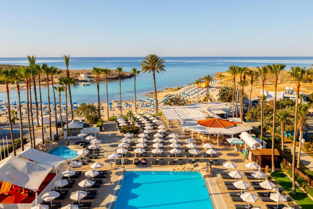 Pavlo Napa Beach Hotel