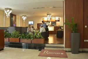 Hotel Golden Tulip Headington Ruwi cazare Muscat