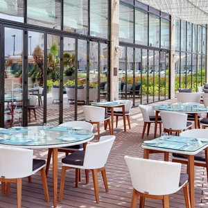 Hotel Hilton Garden Inn Muscat Al Khuwair cazare Muscat