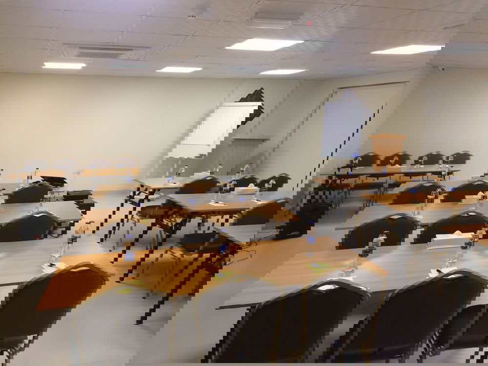 Hotel Muscat Hills Hotel