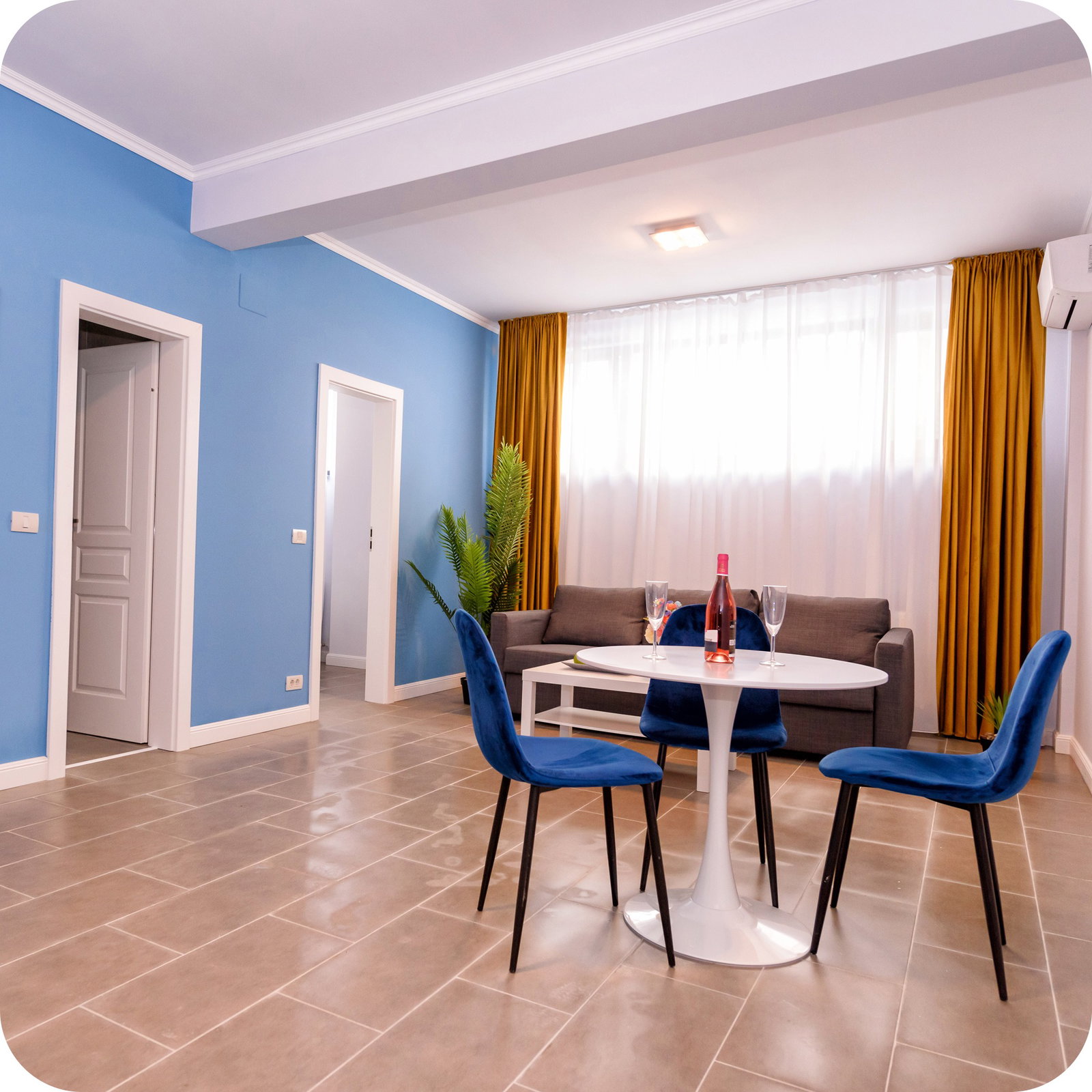 Aquarium Residence Economy 7