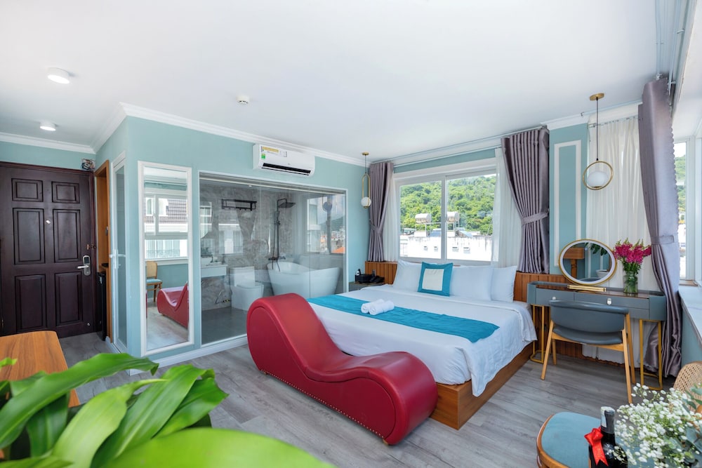 3H Grand Hotel