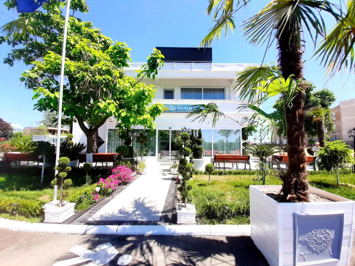 Hotel Vila Roxy on the beach
