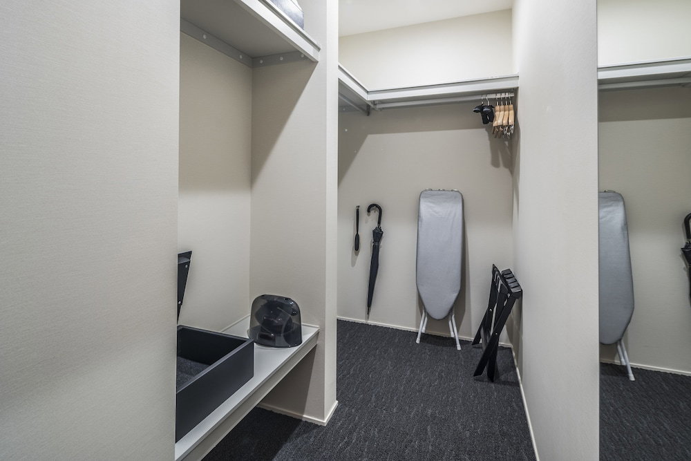 Tomoya Residence Hotel Kyoto Nijo Takakura