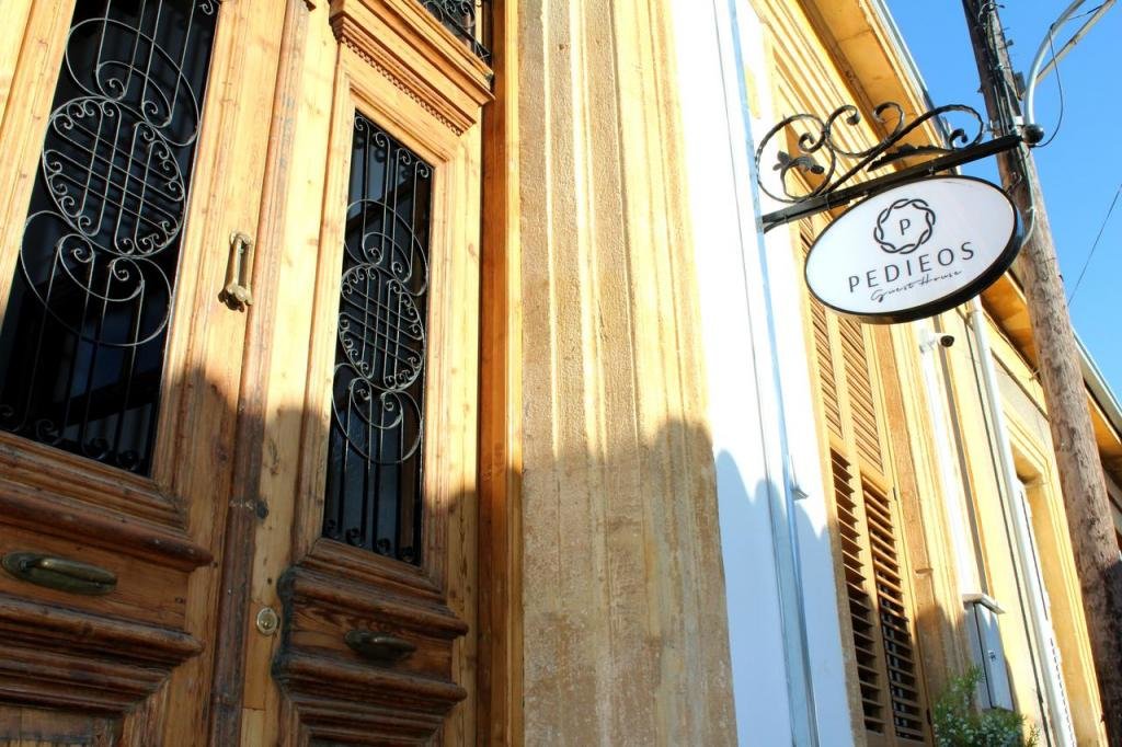 Hotel Pedieos Guest House